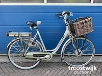 Elektrische fiets - afbeelding 4 van  8