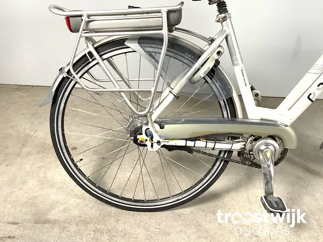 Elektrische fiets - afbeelding 3 van  8