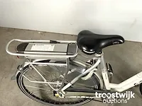 Elektrische fiets - afbeelding 4 van  8
