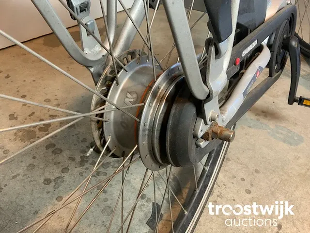 Elektrische fiets - afbeelding 7 van  9