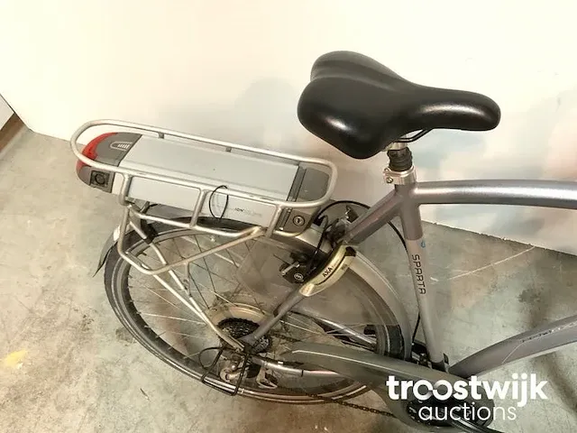 Elektrische fiets - afbeelding 4 van  9
