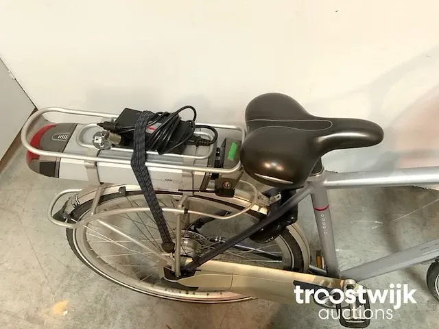 Elektrische fiets - afbeelding 4 van  9