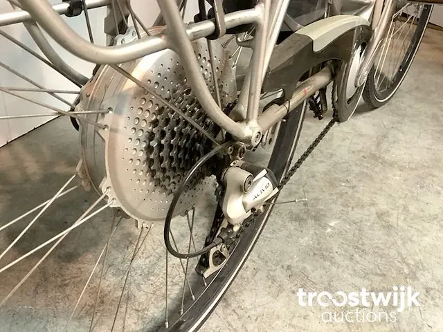 Elektrische fiets - afbeelding 7 van  8