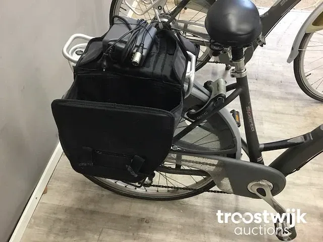 Elektrische fiets - afbeelding 2 van  11