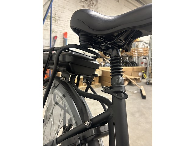 Elektrische fiets/e-bike 49 cm 7 versnellingen vogue basic n7 - afbeelding 11 van  22