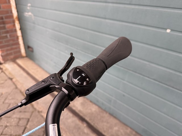 Elektrische fiets/e-bike frame maat 48 7 versnellingen, batavus, dinsdag e-go, zwart mat - afbeelding 7 van  21