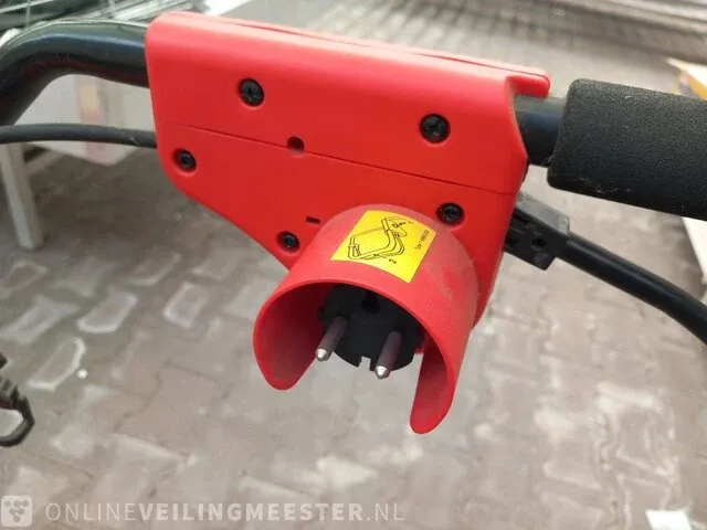 Elektrische grasmaaier wolf garten, a340e, bouwjaar 2018 - afbeelding 4 van  14