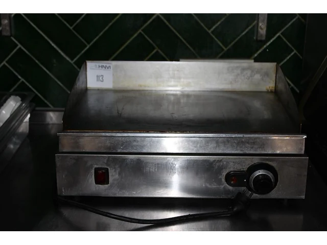 Elektrische grillplaat. afmeting 55 x 38 x 25 cm. - afbeelding 1 van  2