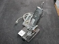 Elektrische haakse slijper berner bws 7-115 op statief met klem. - afbeelding 1 van  3