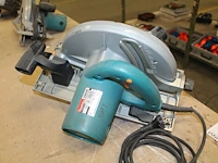 Elektrische handcirkelzaag makita 5903r. - afbeelding 2 van  2