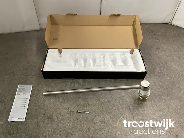 Elektrische handdoekwarmer - afbeelding 1 van  8