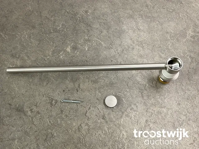 Elektrische handdoekwarmer - afbeelding 7 van  8