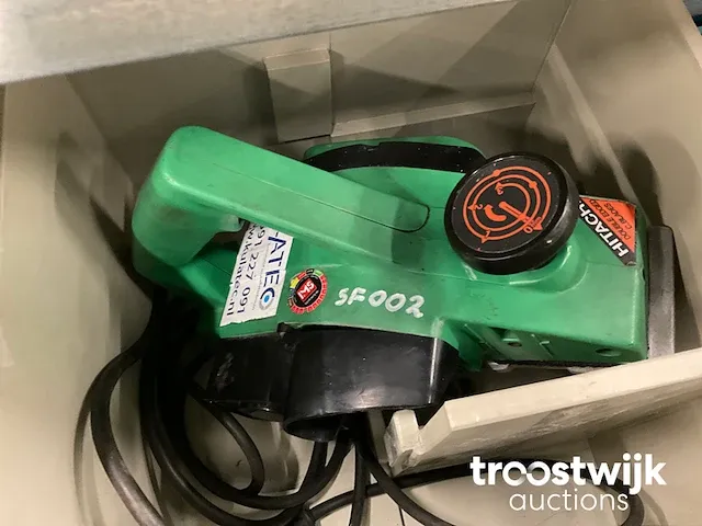 Elektrische handschaaf en bovenfrees - afbeelding 2 van  8