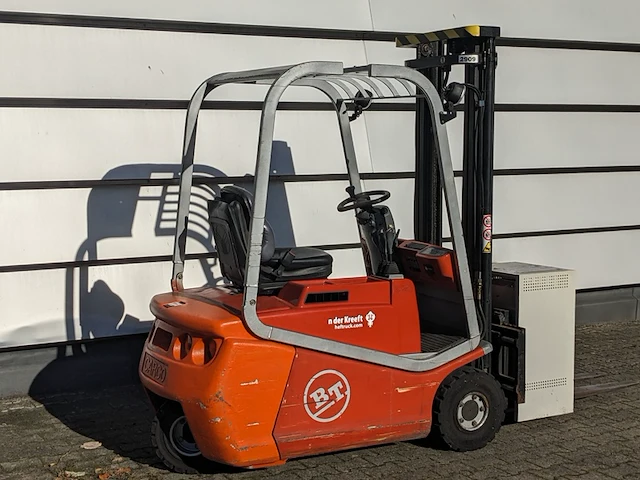 Elektrische heftruck, bt, cargo cbe15, rood, 2004 - afbeelding 12 van  28