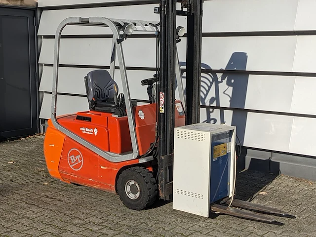 Elektrische heftruck, bt, cargo cbe15, rood, 2004 - afbeelding 22 van  28