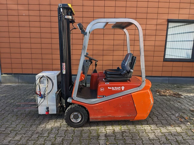 Elektrische heftruck, bt, cargo cbe15, rood, 2004 - afbeelding 28 van  28