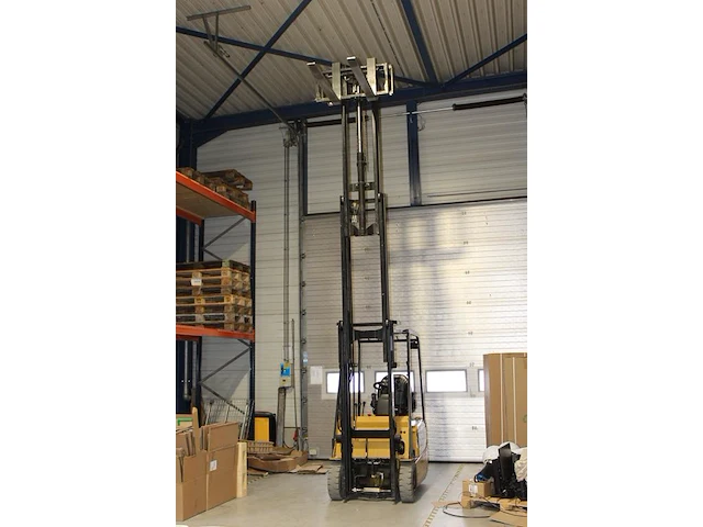 Elektrische heftruck caterpillar 10. bouwjaar 2011 . maximale hefhoogte 480 cm. maximale hefgewicht 1000 kg... - afbeelding 3 van  7