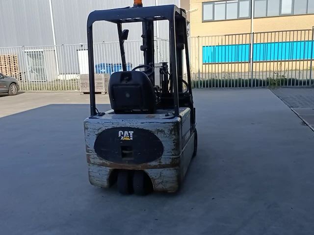Elektrische heftruck, caterpillar, 1800 kg, 1999 - afbeelding 10 van  42