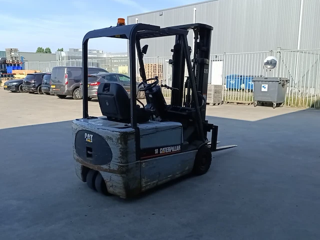 Elektrische heftruck, caterpillar, 1800 kg, 1999 - afbeelding 11 van  42