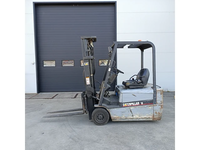 Elektrische heftruck, caterpillar, 1800 kg, 1999 - afbeelding 1 van  42