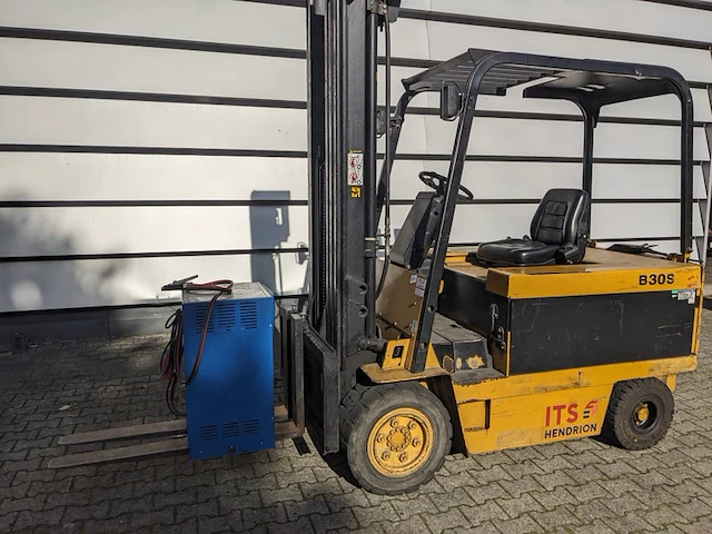 Elektrische heftruck, deawoo, b30s, geel/blauw, 1998 - afbeelding 3 van  36