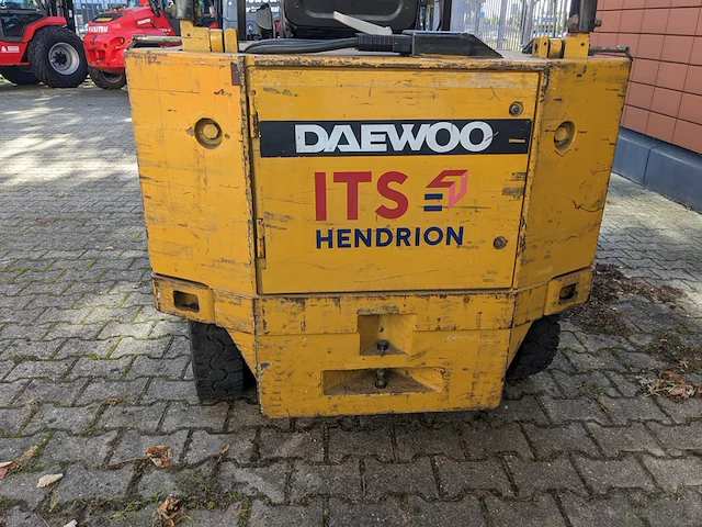 Elektrische heftruck, deawoo, b30s, geel/blauw, 1998 - afbeelding 10 van  36