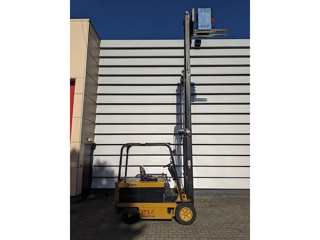 Elektrische heftruck, deawoo, b30s, geel/blauw, 1998 - afbeelding 31 van  36