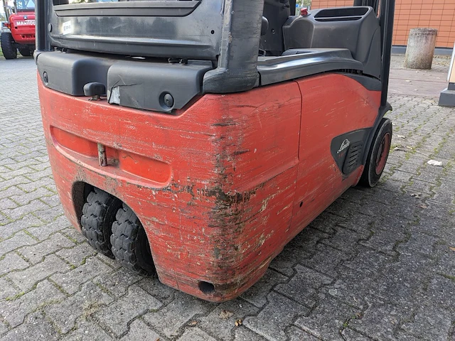 Elektrische heftruck, linde, e16-02, rood, 2014 - afbeelding 4 van  31