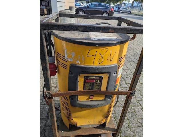 Elektrische heftruck, linde, e16-02, rood, 2014 - afbeelding 21 van  31