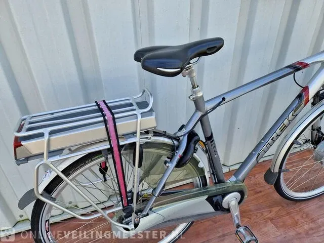 Elektrische herenfiets trek, navigator 300+, zilver - afbeelding 3 van  8