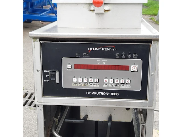 Elektrische hogedruk friteuse, henny penny, computron 8000 - afbeelding 10 van  13