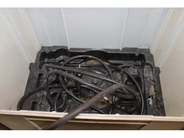 Elektrische invalzaag festool atf 55 in kunststof koffer. - afbeelding 3 van  3