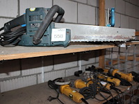 Elektrische isolatiezaag elu. - afbeelding 1 van  2