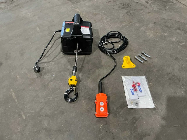 Elektrische kettingtakel - afbeelding 1 van  4