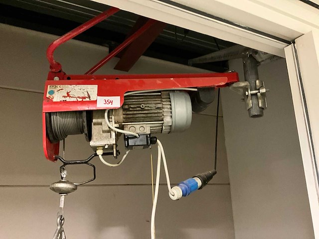 Elektrische kettingtakel - afbeelding 1 van  5