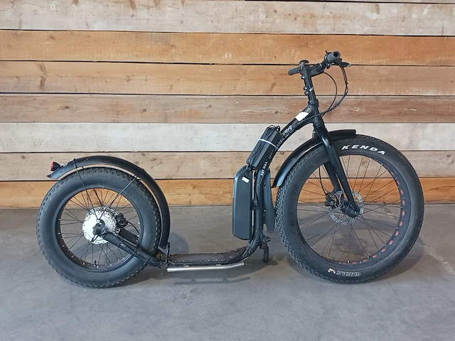 Elektrische kickbike, fat max step - afbeelding 1 van  18