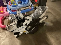 Elektrische kindermotor - afbeelding 2 van  4