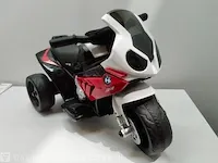 Elektrische motor bmw, zwart/rood - afbeelding 2 van  3
