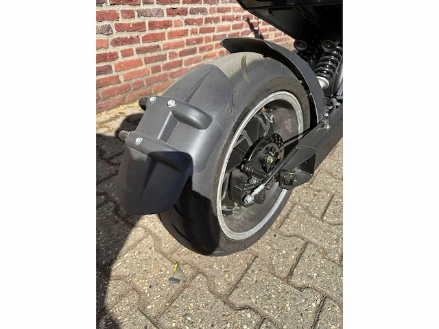Elektrische motorfiets - afbeelding 14 van  15