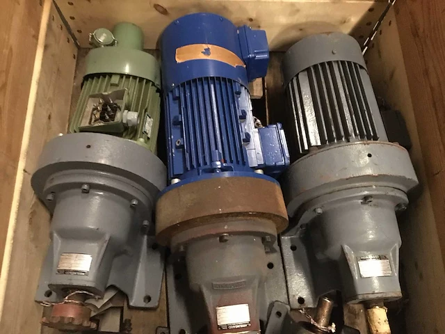 Elektrische motorreductoren (6x) - afbeelding 4 van  4