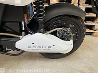 Elektrische motor/scooter 80 km p/u 'police' edrive, cargo job - afbeelding 10 van  13