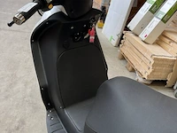 Elektrische motor/scooter 80 km p/u 'police' edrive, cargo job - afbeelding 12 van  13