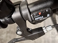 Elektrische mountainbike rockrider, st-100, bouwjaar 2017 - afbeelding 9 van  17