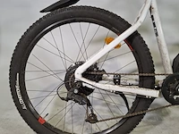 Elektrische mountainbike rockrider, st-100, bouwjaar 2017 - afbeelding 14 van  17
