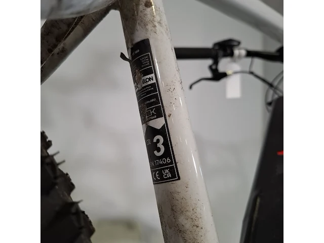 Elektrische mountainbike rockrider, st-100, bouwjaar 2017 - afbeelding 15 van  17