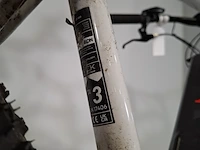 Elektrische mountainbike rockrider, st-100, bouwjaar 2017 - afbeelding 15 van  17