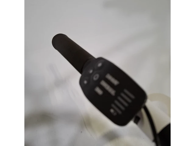 Elektrische mountainbike rockrider, st-100, bouwjaar 2017 - afbeelding 17 van  17
