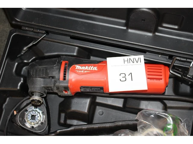 Elektrische multitool makita m9800 in koffer - afbeelding 2 van  2