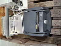 Elektrische nietmachine en 2x inbindmachine, o.a leitz - afbeelding 6 van  11