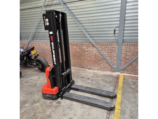 Elektrische palletlifter, ep, est 124, 2023 - afbeelding 9 van  16